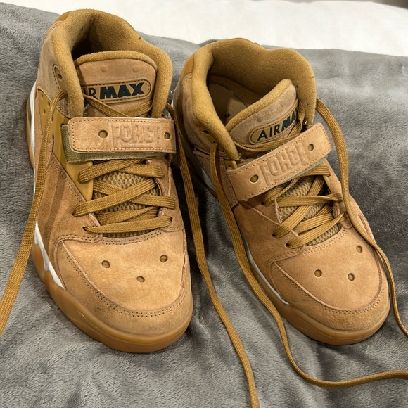 Nike
Air Force Max PRM "Flax" Sneakers (2017) - Picture 1 of 9